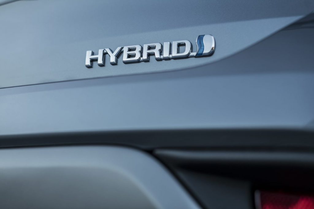 poslugi_sto_servis_hibrydnykh_avtomobiliv_toyota
