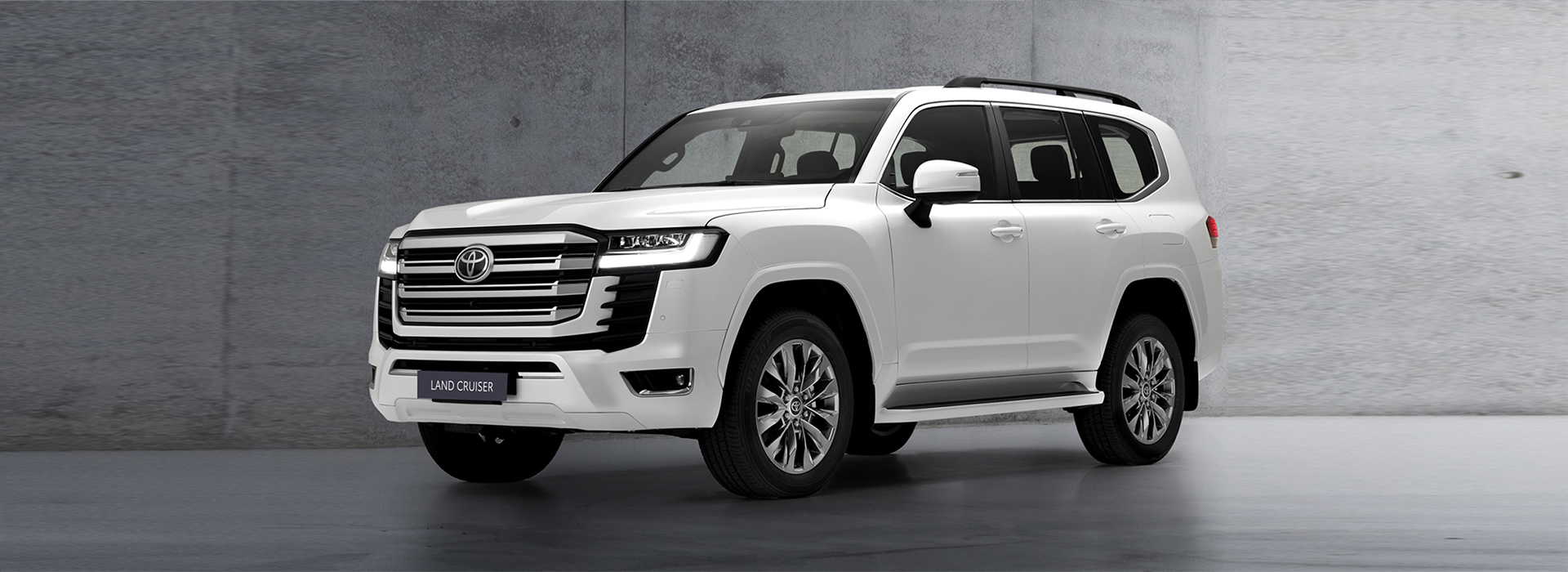 svitova_prem_iera_novogo_toyota_land_cruiser_300_serija