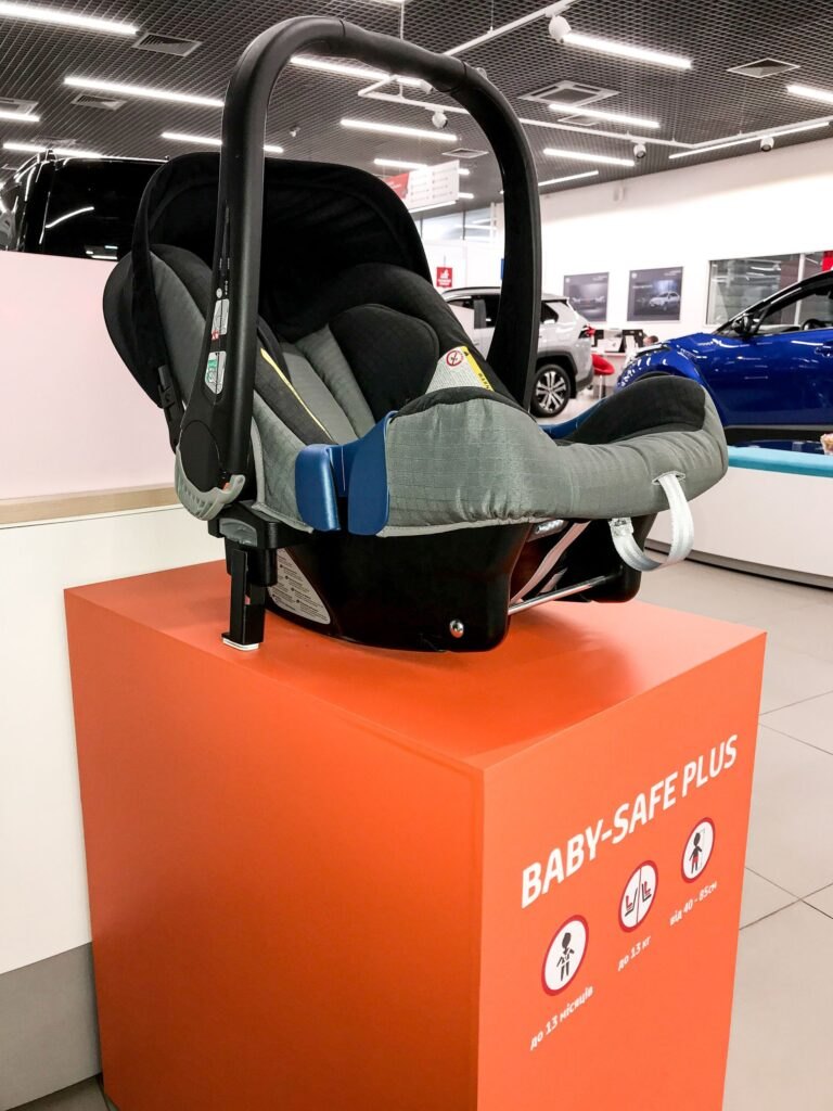 Дитяче автокрісло G0 + Baby-Safe Plus